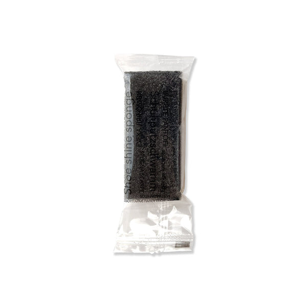 Polished shoe sponge in satinised flow pack